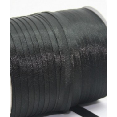 Коса бейка атлас чорна